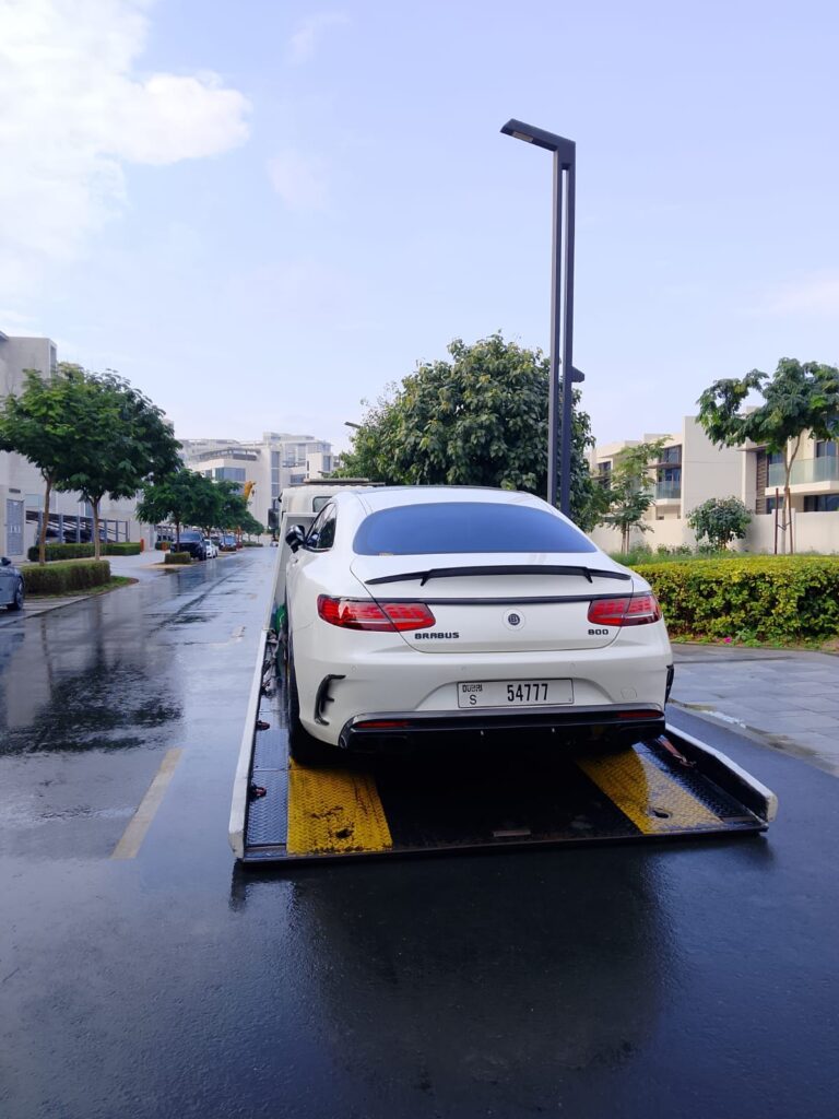 Fast Car Recovery in Dubai